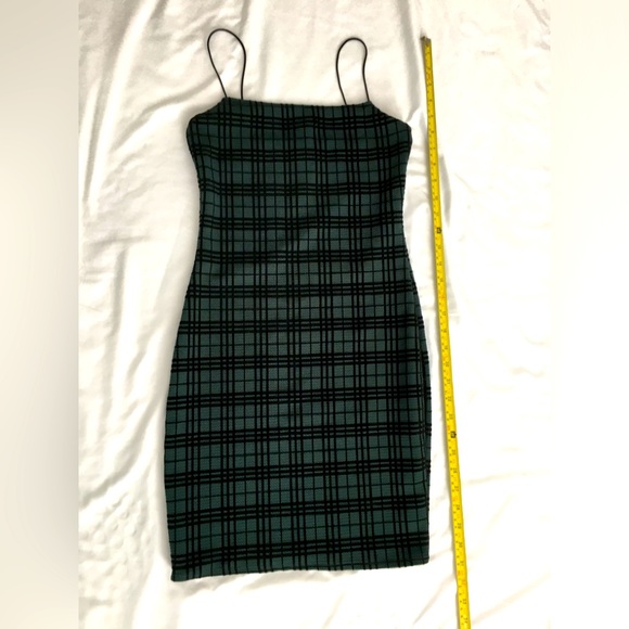 Windsor Dresses & Skirts - NWOT Windsor body hugging dark green/ black velvet mini dress.